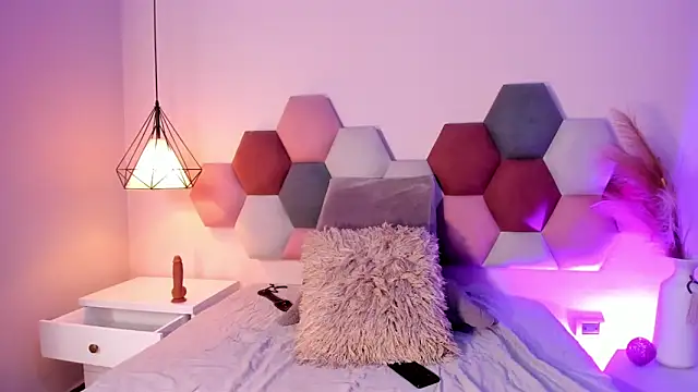 Snapshot of MelissaFoxx chatting on 5, 12, 2025 MelissaFoxx online show from 5, 12, 2025