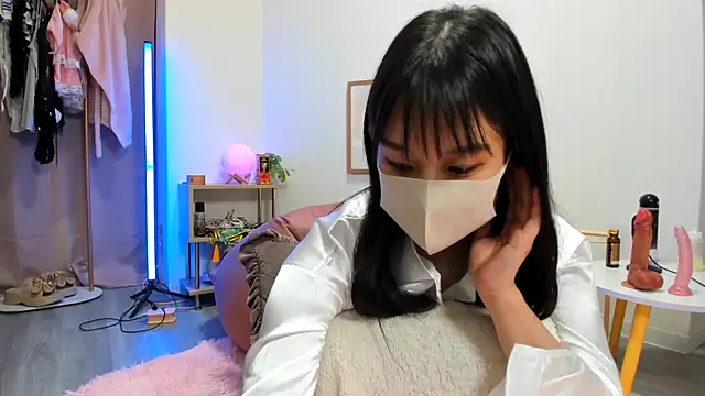 Coco peach online show from 19, 4, 2026