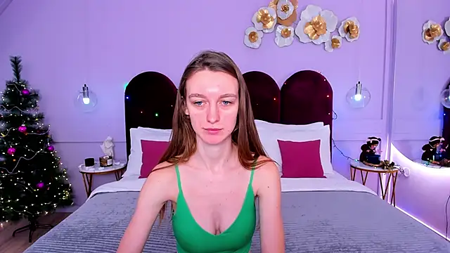 Snapshot of AshleyMillsss chatting on 11, 1, 2025 AshleyMillsss online show from 11, 1, 2025