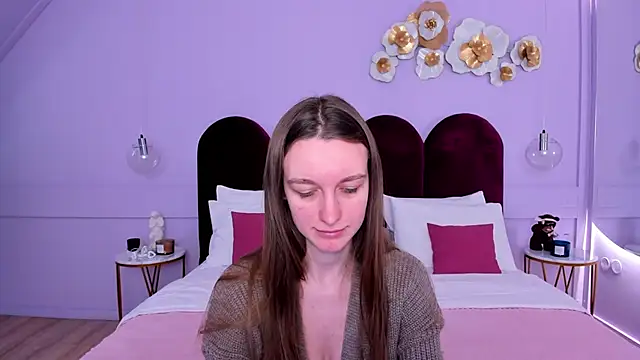 Snapshot of AshleyMillsss chatting on 2, 3, 2025 AshleyMillsss online show from 2, 3, 2025