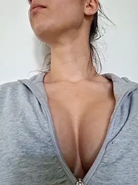 allinqueen online show from 19, 2, 2025