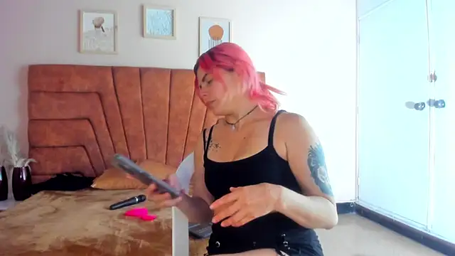 Snapshot of NIKI_SANTANA chatting on 21, 2, 2025 NIKI SANTANA online show from 21, 2, 2025
