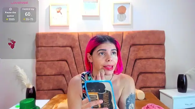 Snapshot of NIKI_SANTANA chatting on 19, 3, 2025 NIKI SANTANA online show from 19, 3, 2025