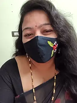 neelu-hoty online show from 1, 4, 2026