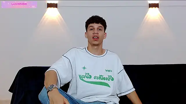 Snapshot of jeff_ross chatting on 11, 9, 2025 jeff ross online show from 11, 9, 2025