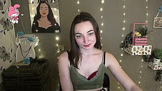 Snapshot of _Barbie_Kiss_ chatting on 5, 2, 2025 Barbie Kiss online show from 5, 2, 2025