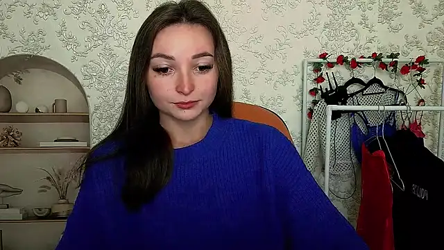Snapshot of _Barbie_Kiss_ chatting on 3, 10, 2025 Barbie Kiss online show from 3, 10, 2025