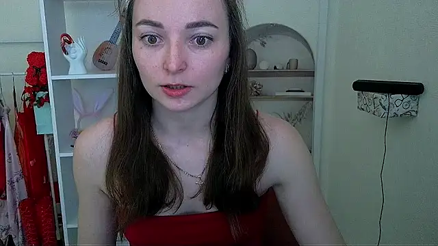  Barbie Kiss  online show from 22, 5, 2026