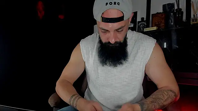 Snapshot of axxelrich_ chatting on 11, 10, 2025 axxelrich online show from 11, 10, 2025