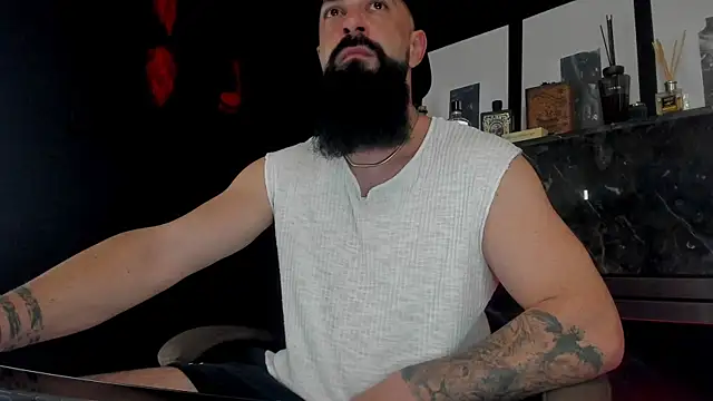 Snapshot of axxelrich_ chatting on 15, 10, 2025 axxelrich online show from 15, 10, 2025