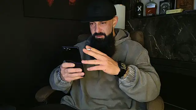 axxelrich  online show from 19, 11, 2025