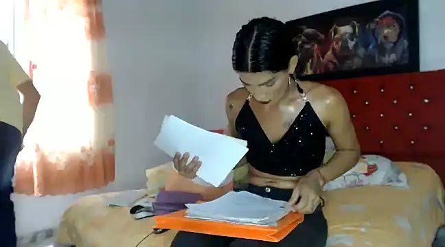 dirtycouplehot2 online show from 18, 3, 2025