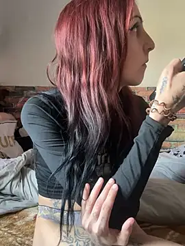 Snapshot of kriszy_baby chatting on 19, 2, 2025 kriszy baby online show from 19, 2, 2025