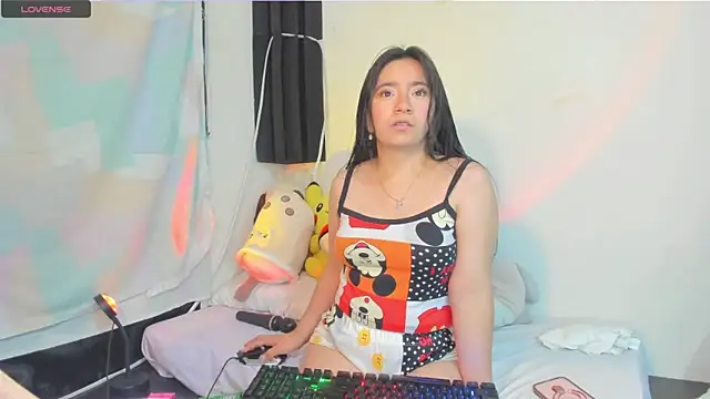 litle mily  online show from 14, 4, 2026