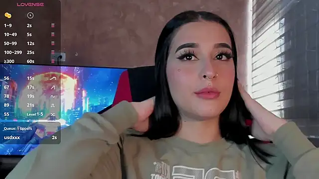 Snapshot of Charlotte_greys chatting on 28, 1, 2025 Charlotte greys online show from 28, 1, 2025