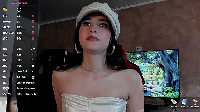 Snapshot of Charlotte_greys chatting on 26, 2, 2025 Charlotte greys online show from 26, 2, 2025