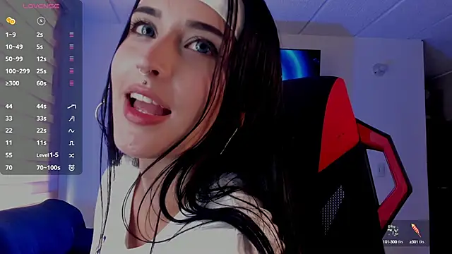 Snapshot of Charlotte_greys chatting on 18, 9, 2025 Charlotte greys online show from 18, 9, 2025