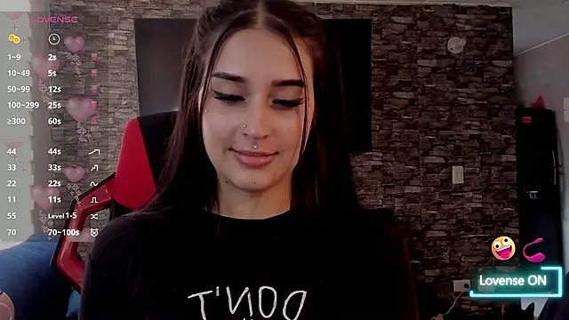 Charlotte greys online show from 4, 2, 2026