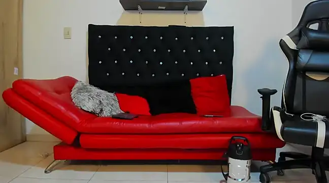 julian wallace online show from 20, 3, 2025