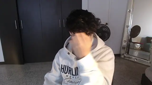 gojo satoru 18 online show from 4, 3, 2025