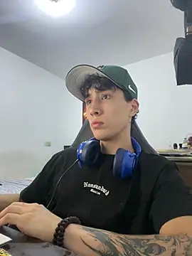 gojo satoru 18 online show from 15, 3, 2026