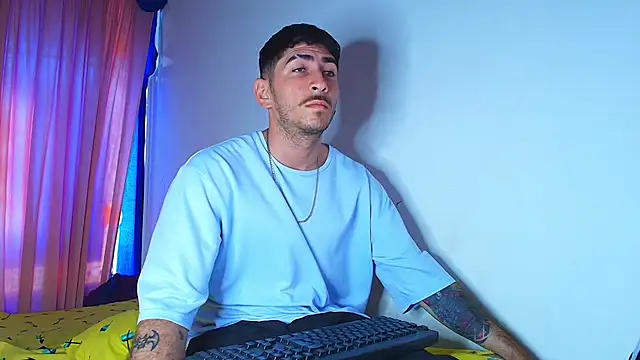 Thomass00 online show from 16, 3, 2025