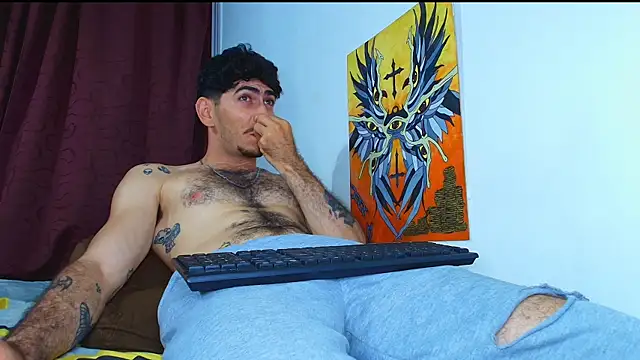 Thomass00 online show from 28, 10, 2025