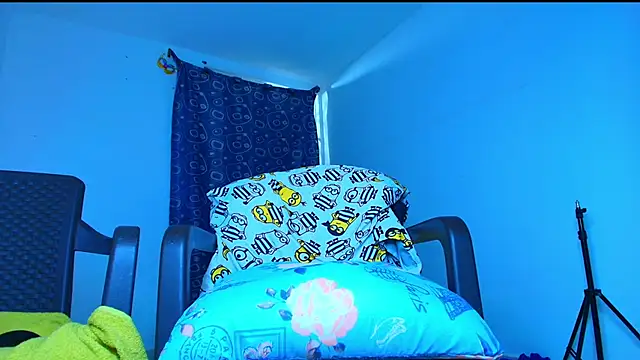 Thomass00 online show from 19, 2, 2026