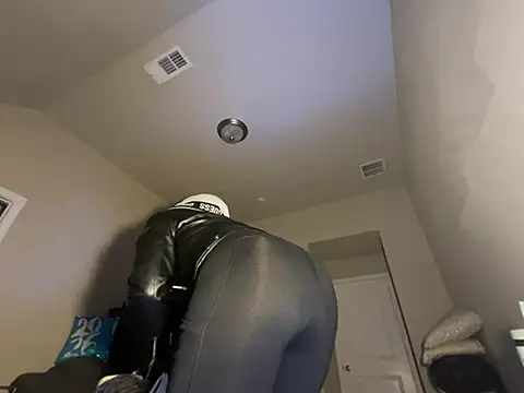 Snapshot of wynterheat chatting on 19, 1, 2026 wynterheat online show from 19, 1, 2026