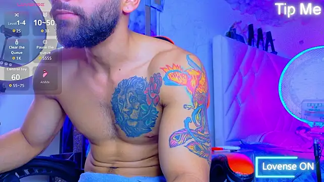 Rich boy01 online show from 28, 2, 2026