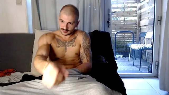 Greyoff online show from 4, 10, 2025