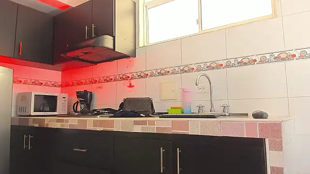 Emma-evans online show from 10, 1, 2026