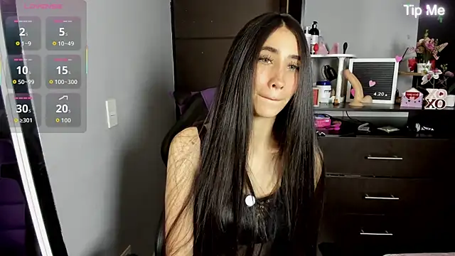 Emilytafur online show from 11, 7, 2026