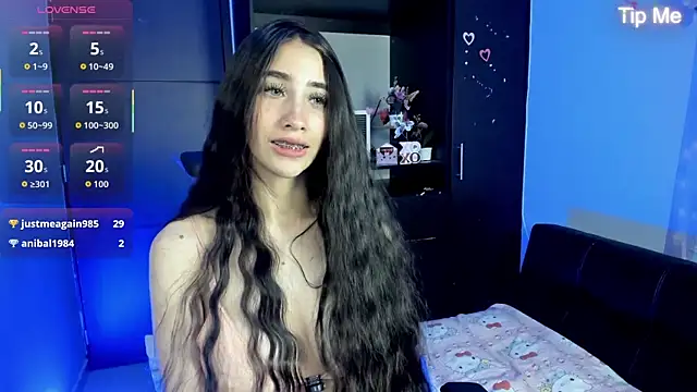 Emilytafur online show from 18, 7, 2026