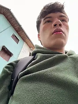 Logan smith1 online show from 21, 10, 2025