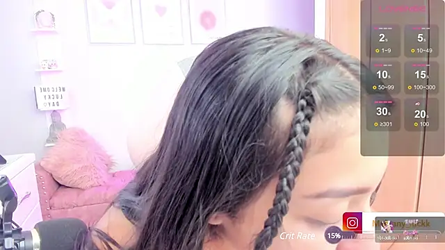 Melannyy  online show from 13, 1, 2025