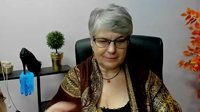 IrisDream online show from 30, 1, 2025