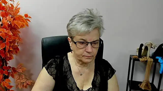 IrisDream online show from 6, 10, 2025