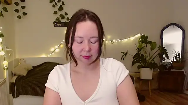 Snapshot of nextdoorbabygirl chatting on 12, 10, 2025 nextdoorbabygirl online show from 12, 10, 2025