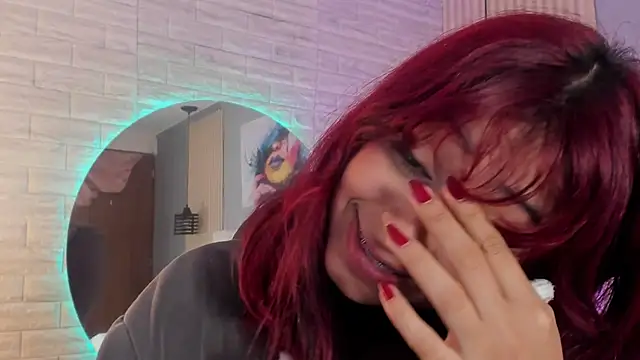 Snapshot of cloe__palmer chatting on 5, 12, 2024 cloe palmer online show from 5, 12, 2024