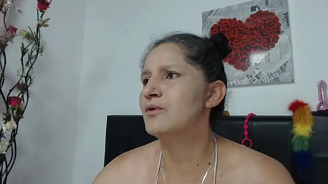 Angelinna Milf online show from 23, 1, 2025