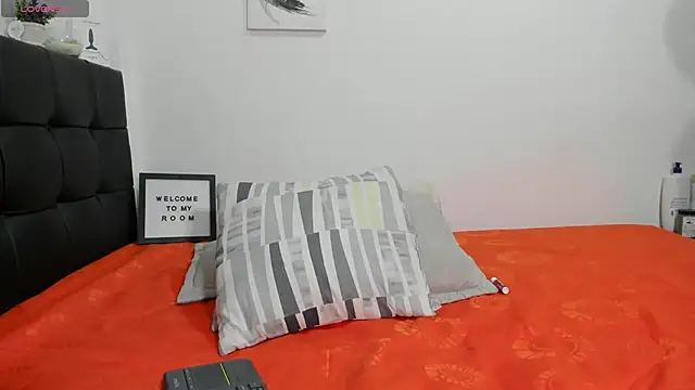 RoddyRich11 online show from 7, 3, 2025