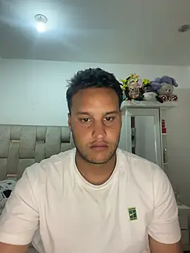 Snapshot of Cristian_099 chatting on 25, 7, 2026 Cristian 099 online show from 25, 7, 2026