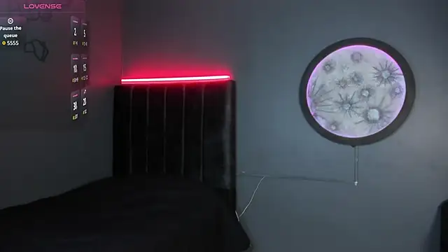 khriss brown online show from 4, 11, 2025