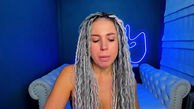 rock n roxy online show from 6, 11, 2025