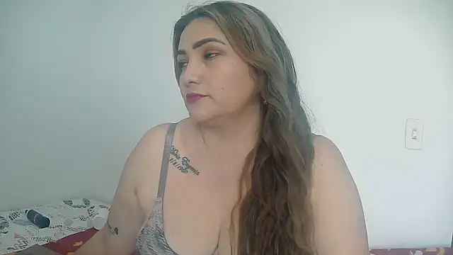 Snapshot of Paula-Harrison chatting on 13, 12, 2024 Paula-Harrison online show from 13, 12, 2024