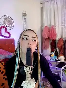 Yennastone online show from 26, 12, 2024