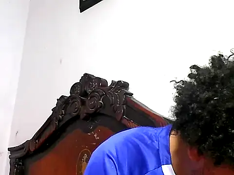 Snapshot of maick5- chatting on 17, 10, 2025 maick5- online show from 17, 10, 2025