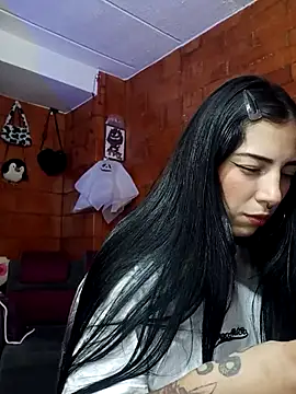 Snapshot of Raven__purple chatting on 15, 3, 2025 Raven  purple online show from 15, 3, 2025