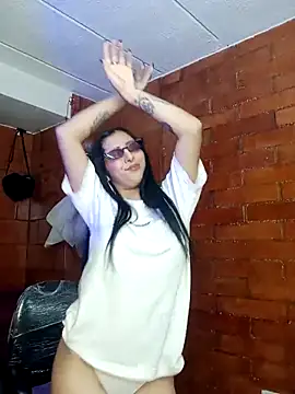 Snapshot of Raven__purple chatting on 15, 3, 2025 Raven  purple online show from 15, 3, 2025